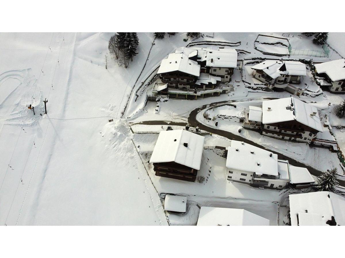 Ferienwohnungen Falkenstein Hinterglemm Saalbach-Hinterglemm Exterior foto